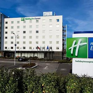 https://holiday-inn-express-lisbon-oeiras.hotels-lisbon-portugal.com