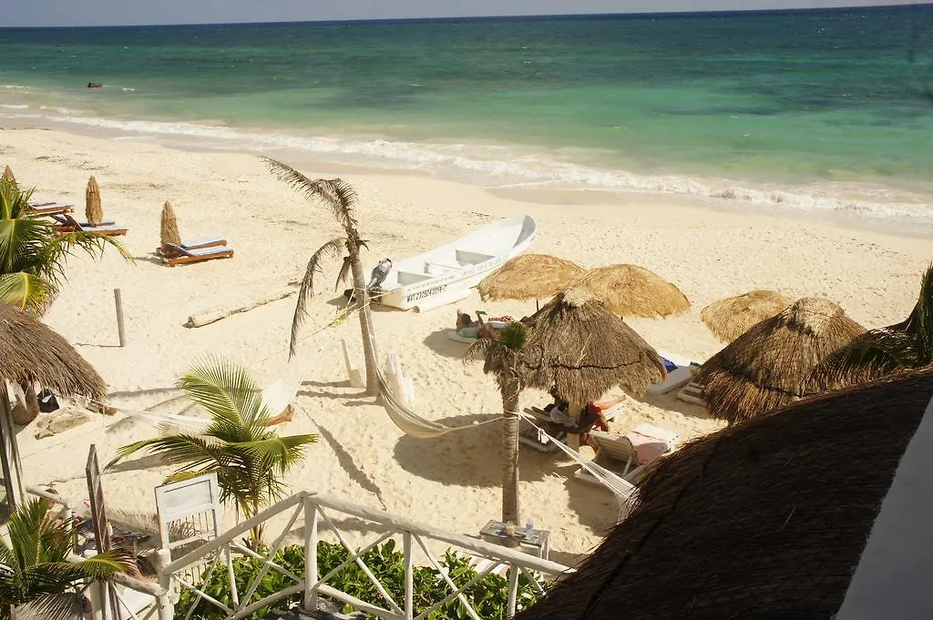 *** מלון טולום Punta Piedra Beach Posada מקסיקו
